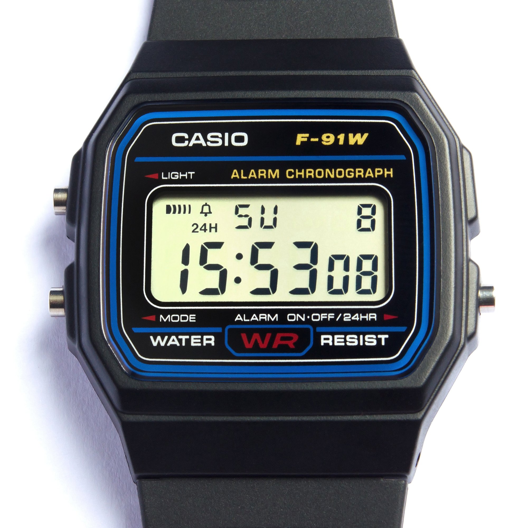 Casio F-91W en gros plan, montre digitale à moins de 20 euros, anti-icône des sous-cultures punk et grunge