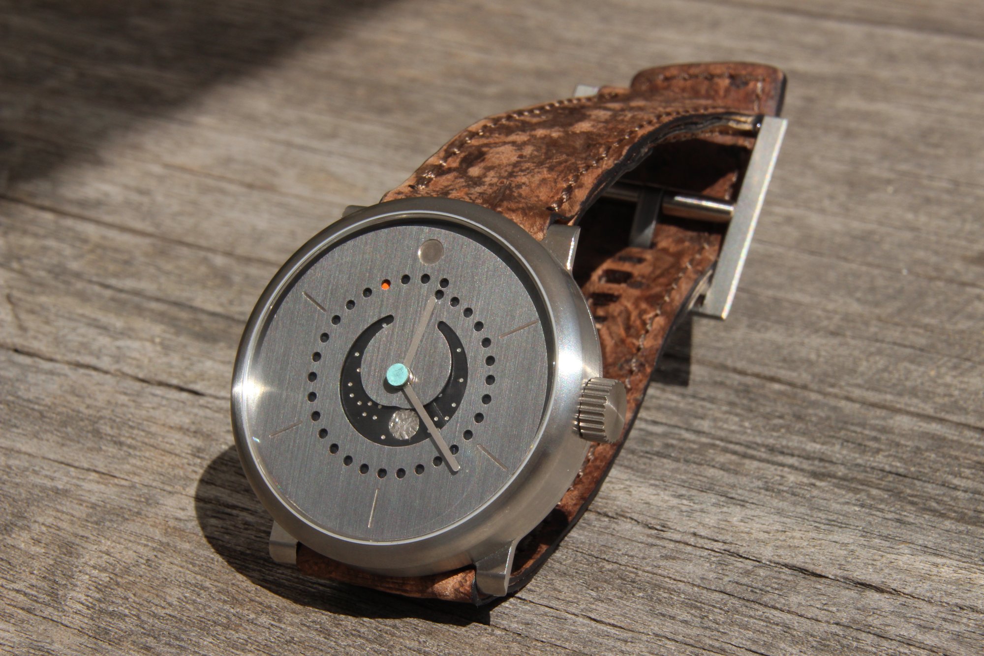 Chronographe Heuer Autavia vintage cadran avec tachymètre